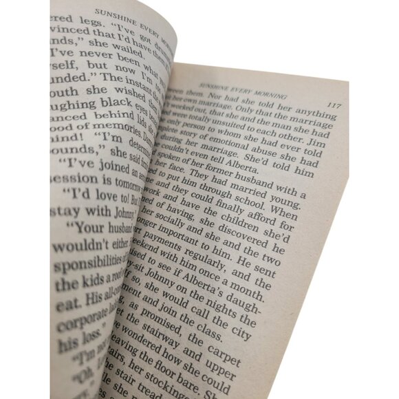 Vintage Romance Paperback Sunshine Every Morning Dorothy Glenn Silhouette #242 - Picture 7 of 13